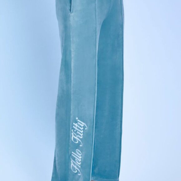 NEW! ANGEL HELLO KITTY FOREVER 21 Velvet Blue Sweatpants Size S DISCONTINUED Bow - Picture 2 of 12